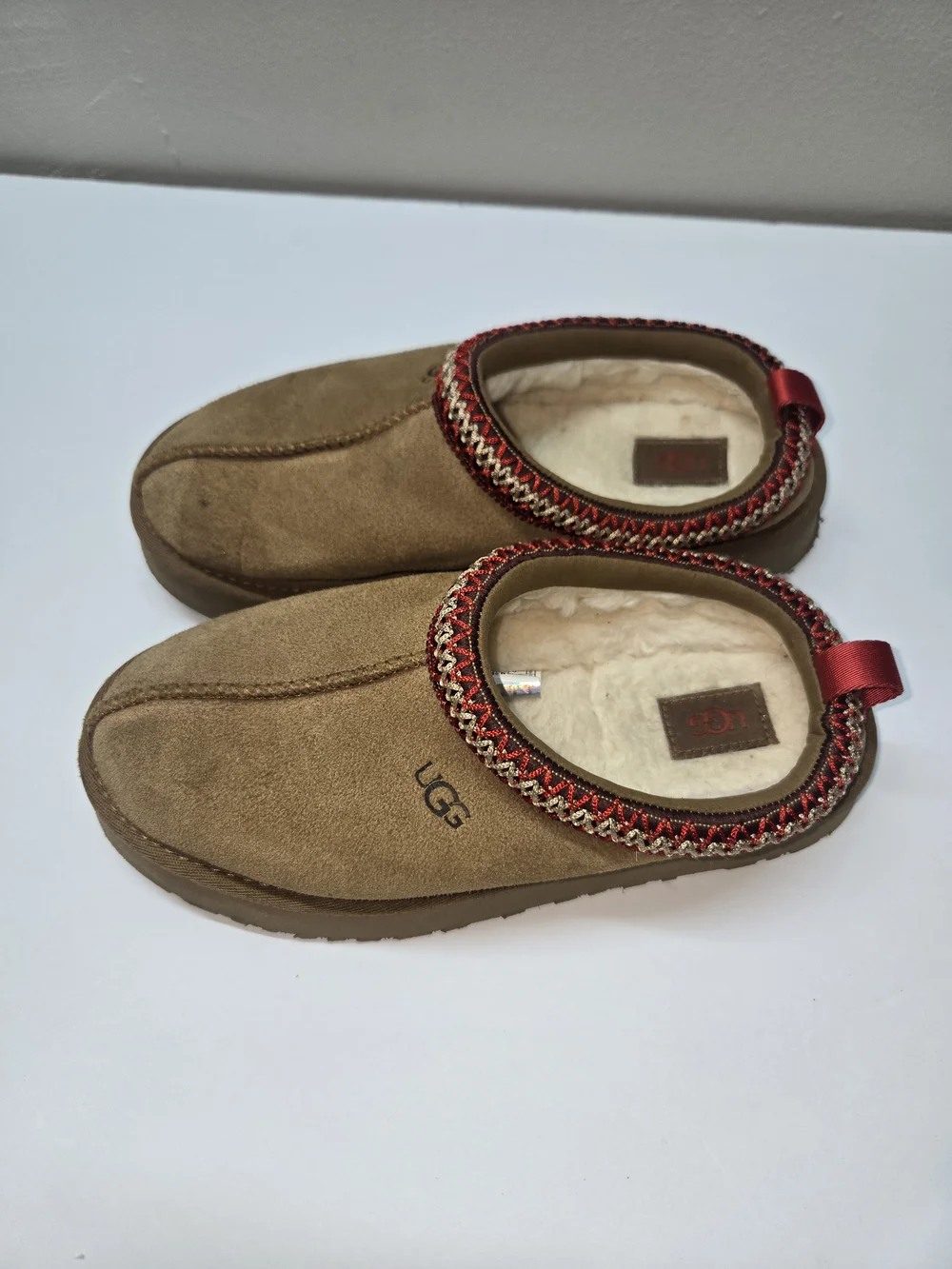 UGG chestnut suede